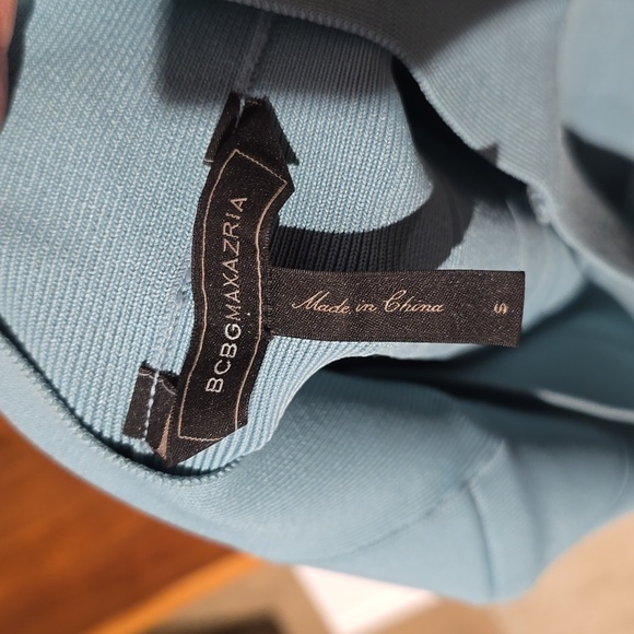 BCBG MAXAZRIA BLUE BREEZE LEGER POWER PENCIL SKIRT SIZE S - Picture 5 of 7